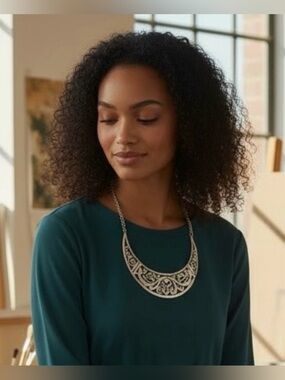 Necklace & Earrings Woman’s Silver Filigree Gold & Silver VGC